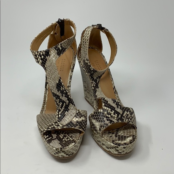 Barney’s New York co-op platform sandals - Picture 2 of 6